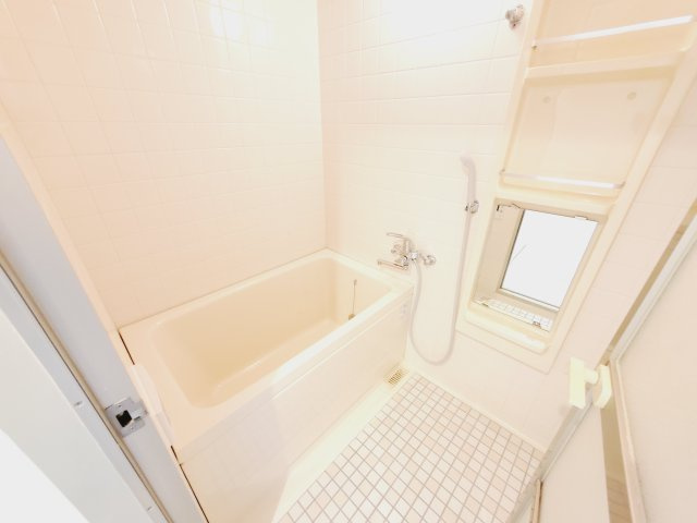 Soie 宝塚【ソワタカラヅカ】の浴室