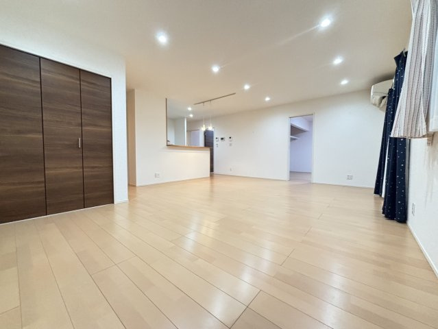 宇部市西岐波　の居間・リビング