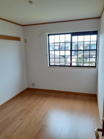 内装は落ち着いています