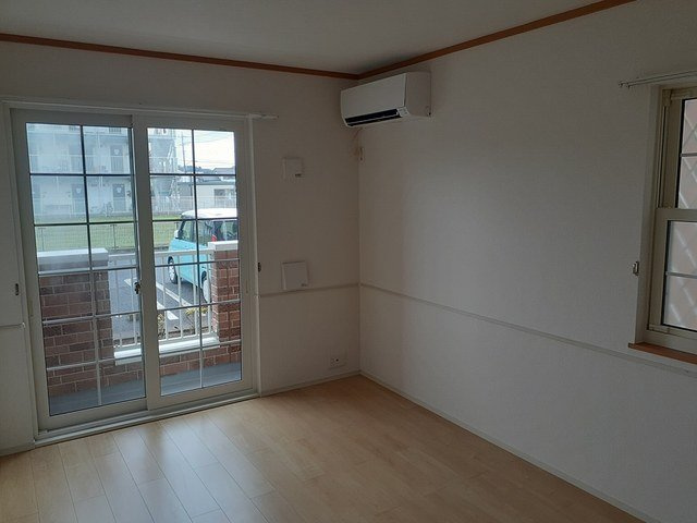 明るい室内です