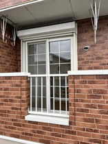 バルコニーからの眺めを楽しみながら食事をしませんか