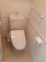 シンプルで使いやすいトイレです
