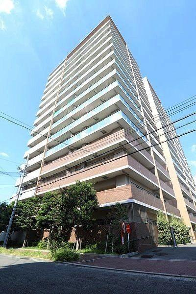 プレミスト守口レイグラードの外観|新しい生活にいかがでしょうか？外観はお住まいの顔になります。こだわりたいポイントですね。水回りリフォームやリノベーションも承ってます。
■現地見学・資金計画相談・住宅ローン相談もお問合せ受付中■