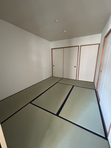 ソレイユ畷の和室