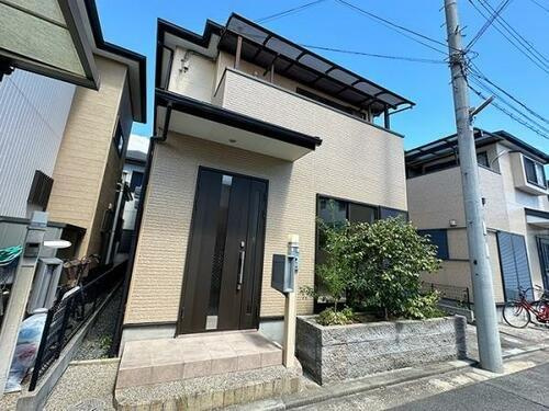 交野市幾野4丁目　中古一戸建ての外観|新しい生活にいかがでしょうか？外観はお住まいの顔になります。こだわりたいポイントですね。外壁塗装や屋根塗装のご相談も承っております。
■現地内覧・資金計画相談・住宅ローン相談もお問合せ受付中■