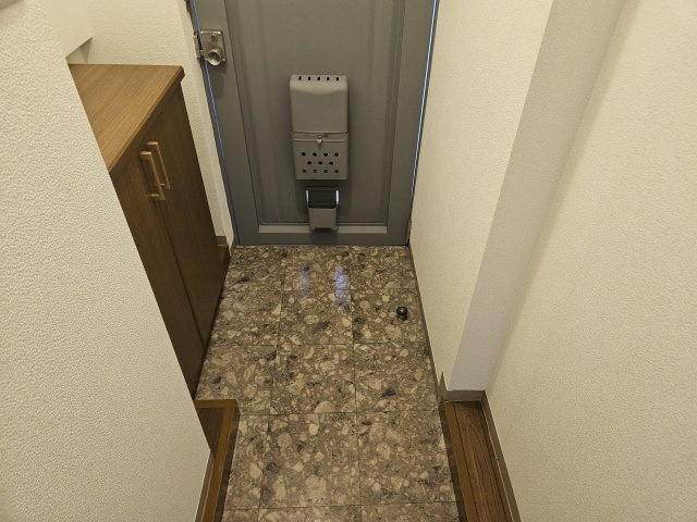 コーポ寿の玄関