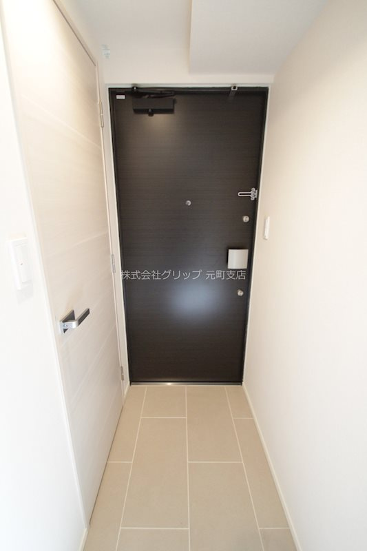 ザ・パークハビオ横浜山手の玄関