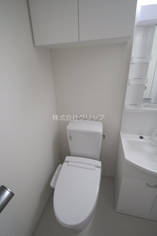 SHOKEN Residence 横浜関内のトイレ