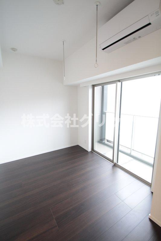 スパシエ横浜アルトの洋室