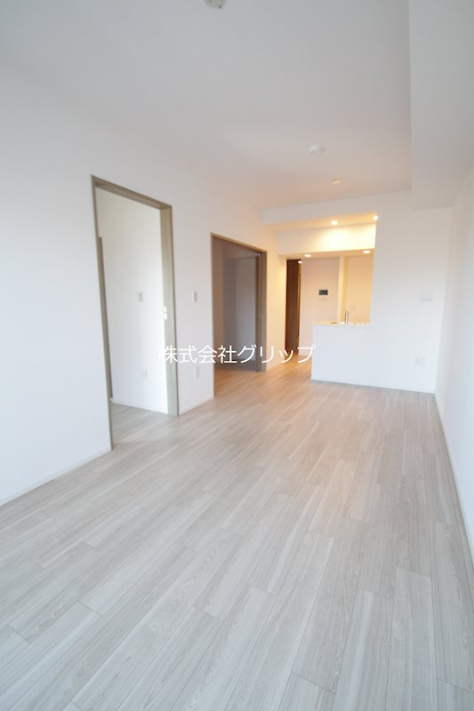 ラティエラ横濱大通り公園の居間・リビング