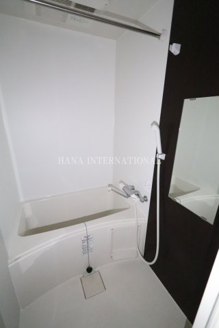 ラルーチェの浴室