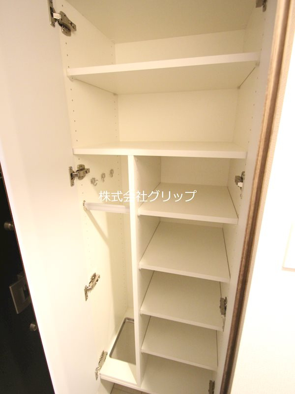 AZEST関内の収納