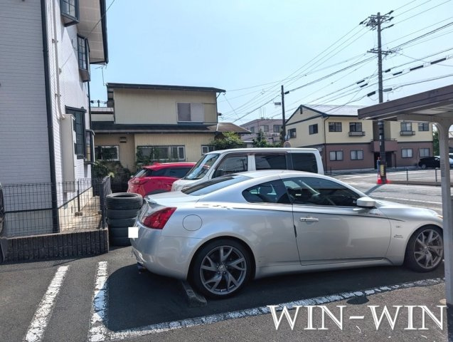 ハイステージ 弐番館 Bの駐車場