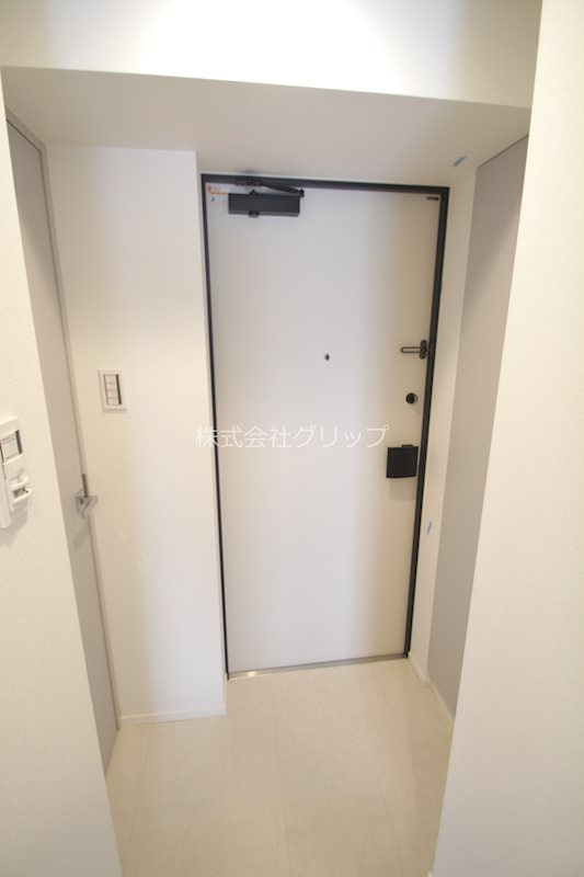 クラリッサ新綱島の玄関