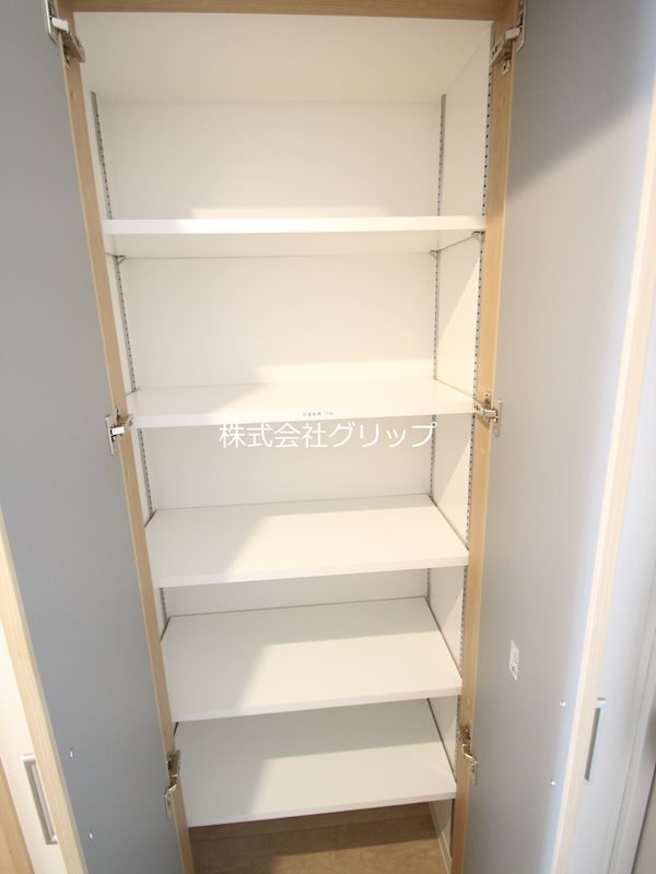 N-flats横浜関内Ⅱの収納