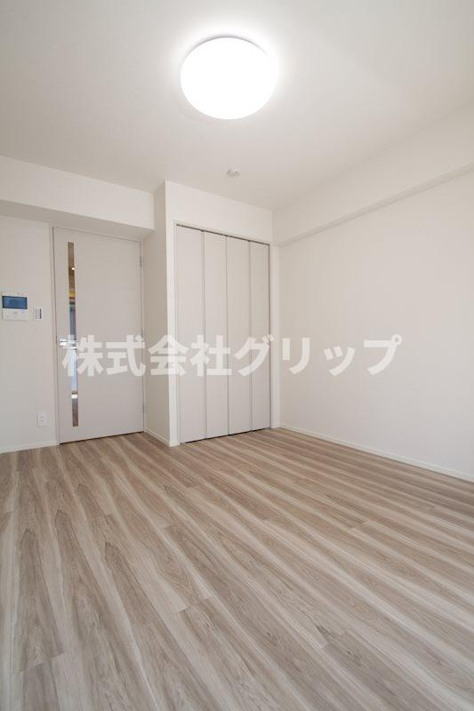 ジェノヴィア横浜関内Ⅱスカイガーデンの洋室