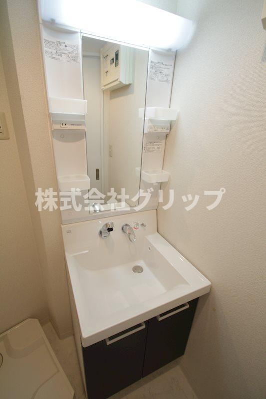 b'CASA-Rの独立洗面台