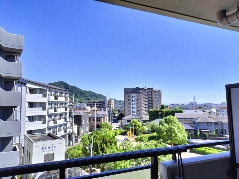 ライオンズマンション忍ヶ丘の展望|物件からの眺望　眺望良好■物件内覧・資金計画相談・住宅ローン相談、リフォーム相談、お問合せ受付中■
※当日・翌日のご内覧、ご相談はお電話でのお問合せがスムーズです！