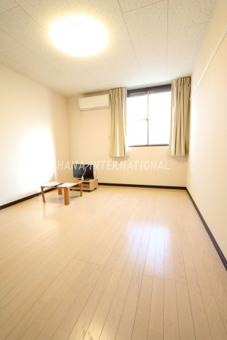 レオネクストラ　ファミーユの洋室