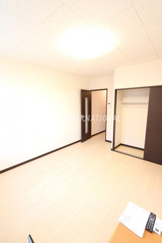 レオネクストラ　ファミーユの居間・リビング