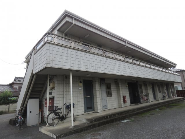 第二コヤノハイツの外観