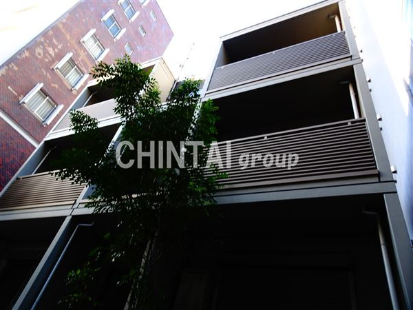 サンアローズ初台の外観