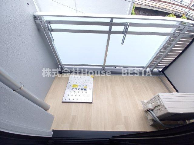 ワールドアイ神戸ハーバーランドⅡのバルコニー