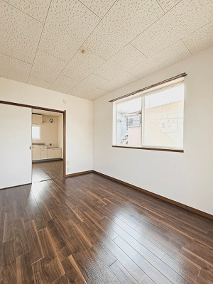 【洋室】 | 鷹日マンション