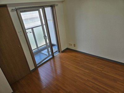 【寝室】 | プレール芦花公園