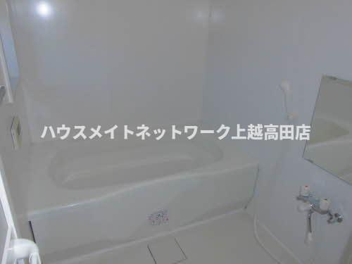 プランドールの浴室|浴室（追焚機能付）（参考202号室反転室内写真）
