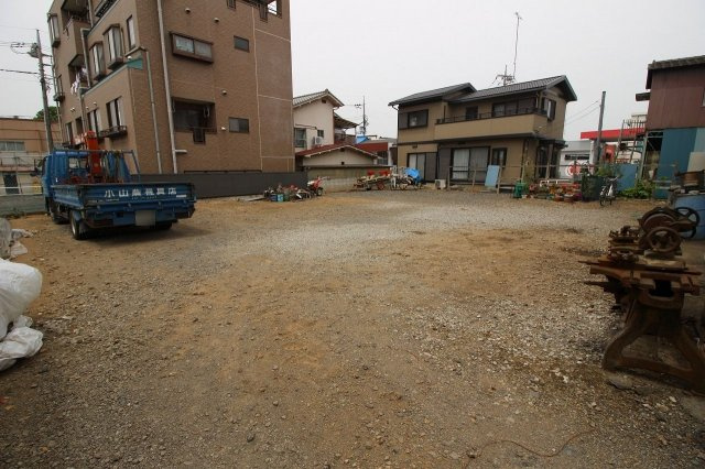 小山市城山町１丁目の外観