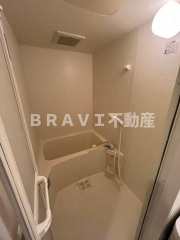 ベルフェリーク天満橋　BRAVI不動産の浴室|【ベルフェリーク天満橋】きれいなお風呂です