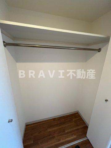 ベルフェリーク天満橋　BRAVI不動産の収納