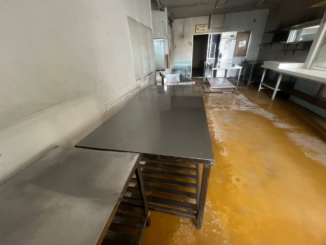 マルマサ店舗の内装