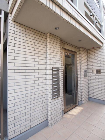 【エントランス】