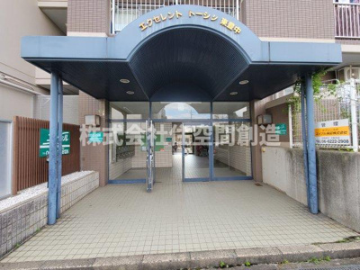【エントランス】 | エクセレントトーシン東豊中