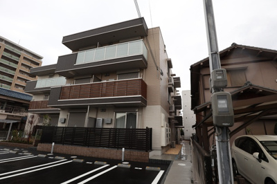 【外観】 | D-Place安田