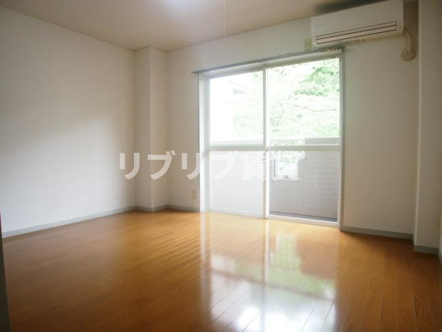 ニュー今井堂マンションの居間・リビング