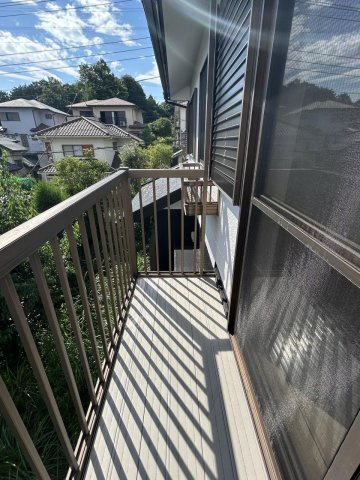 【バルコニー】 | 三島市東大場1丁目 中古住宅 XH05324 | 三島市東大場1丁目　バルコニー　リフォーム後
