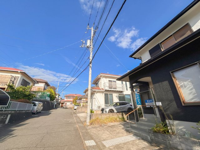 【その他】 | 三島市東大場1丁目 中古住宅 XH05324 | 三島市東大場1丁目　前面道路