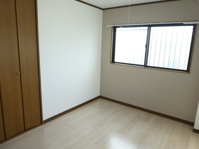 サンハイツ高司の寝室