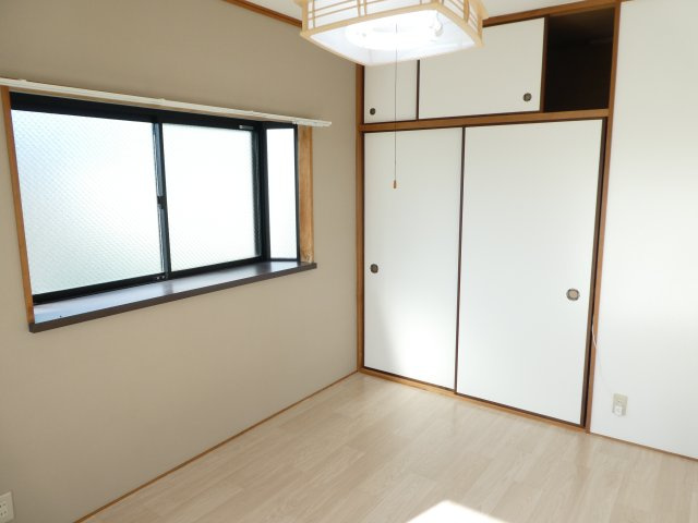 サンハイツ高司の寝室