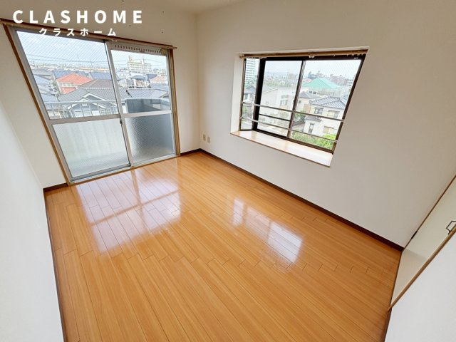 東栄サンハイツ　　　刈谷市近郊の賃貸はクラスホームの居間・リビング