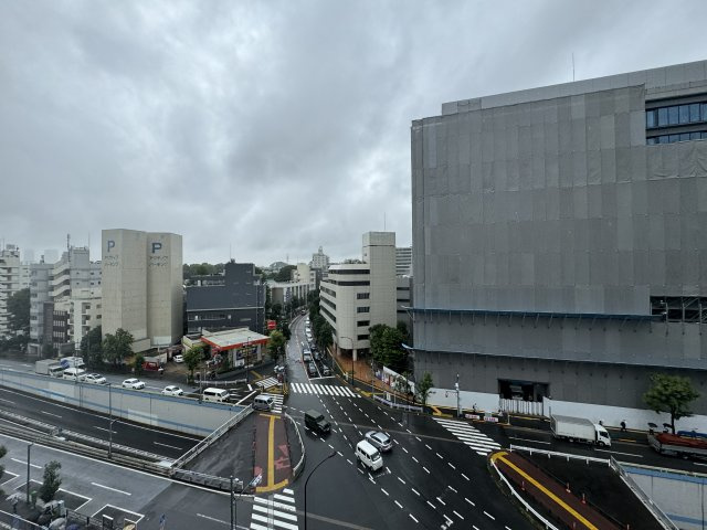 中目黒ハイツの展望|南向きにつき陽当たり良好