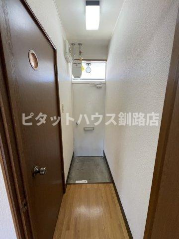 ハイムかん田の玄関