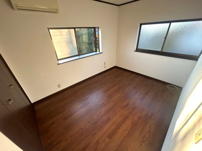 【洋室】 | 飛鳥戸建