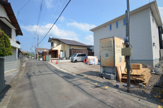 新築住宅　八幡西区馬場山緑の前面道路含む現地写真