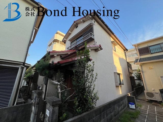 「リフォ済」「小学校近く）二見町西二見 築44年の前面道路含む現地写真