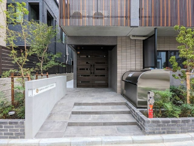 【エントランス】 | グランレスト文京茗荷谷 | 【グランレスト文京茗荷谷】