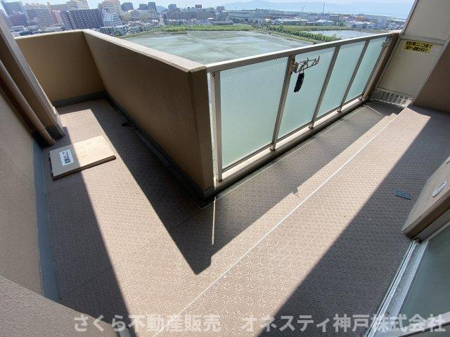 プレステージ明石大久保のバルコニー|陽当たり良好、通風良好なバルコニーです！